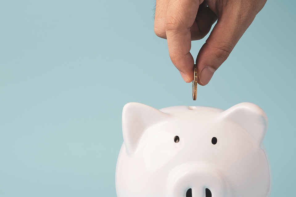 Difference between accumulation and defined benefit super funds